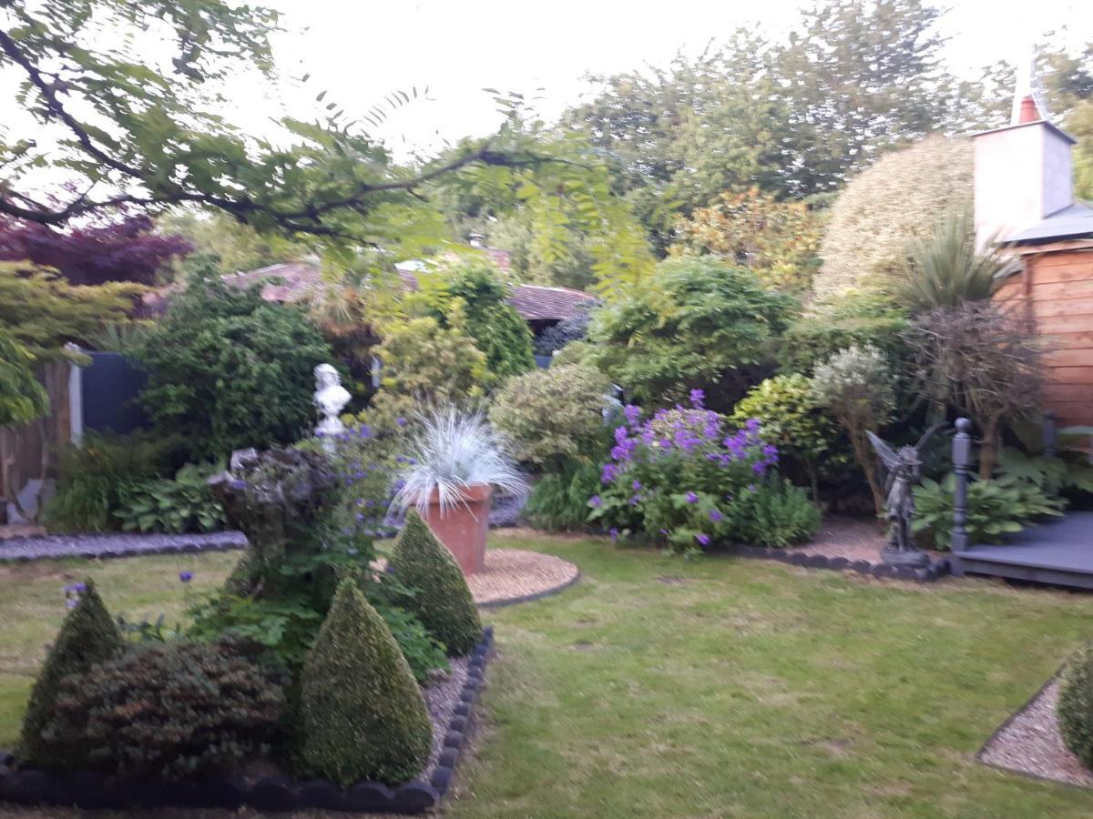Ever Wanted To Go Off Grid Then This Is For You Sutton Coldfield Buitenkant foto