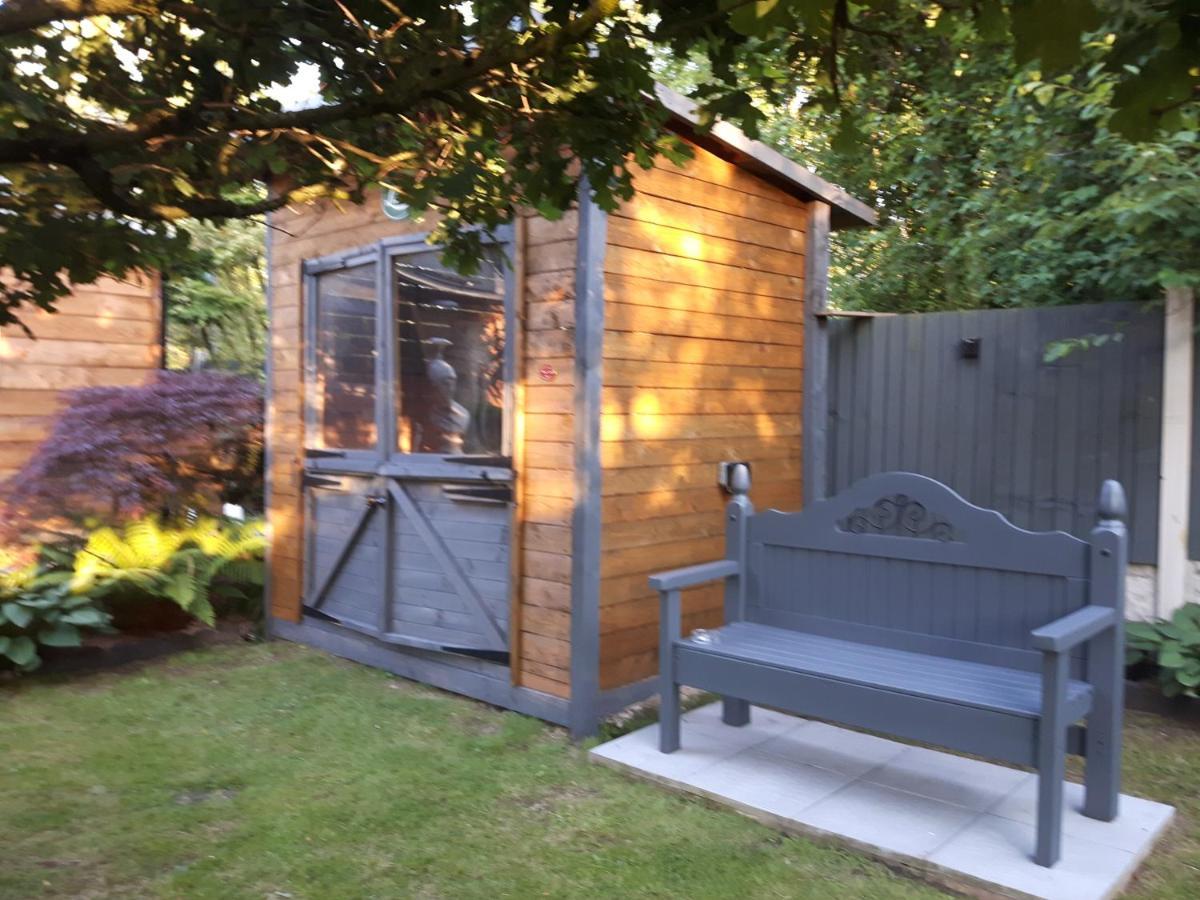 Ever Wanted To Go Off Grid Then This Is For You Sutton Coldfield Buitenkant foto
