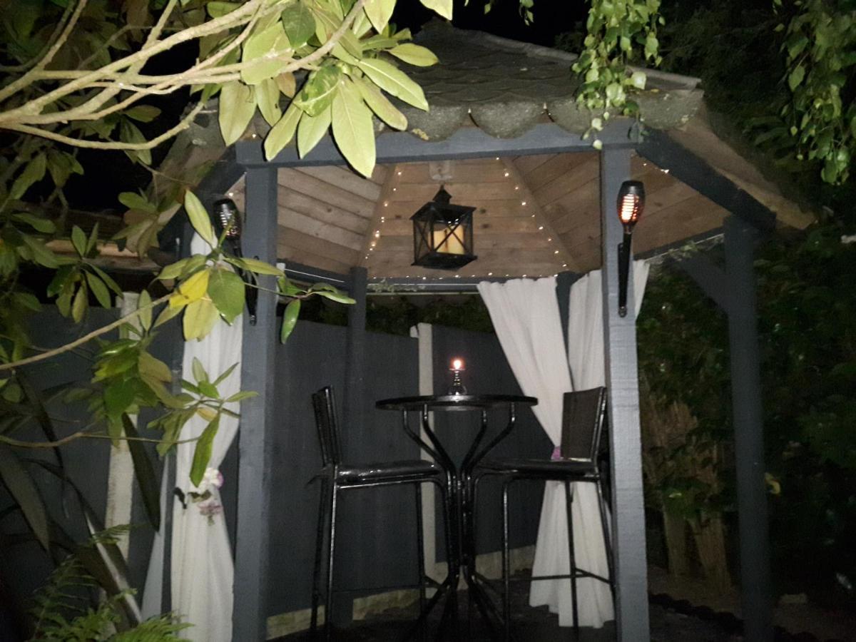 Ever Wanted To Go Off Grid Then This Is For You Sutton Coldfield Buitenkant foto
