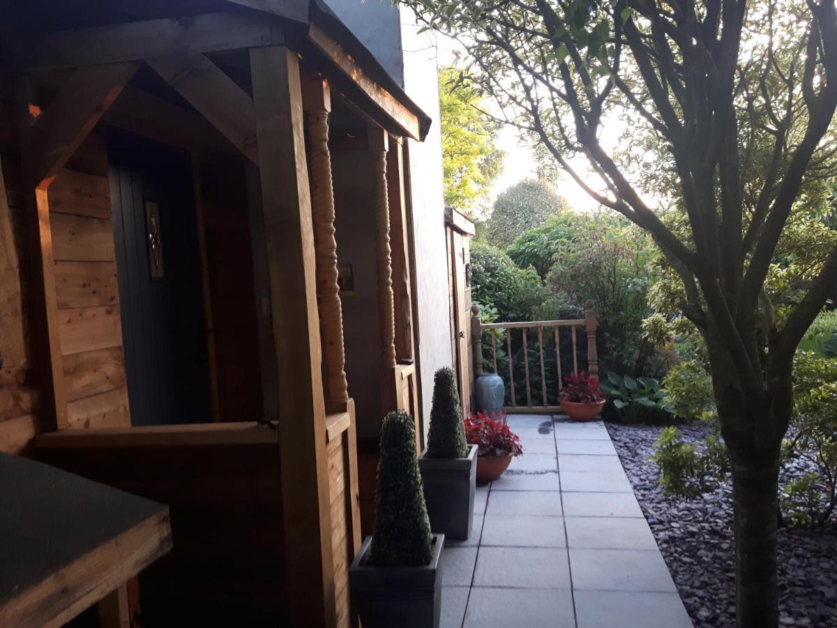 Ever Wanted To Go Off Grid Then This Is For You Sutton Coldfield Buitenkant foto